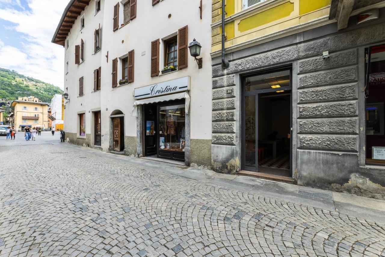 Aosta Centre Apartments - Croce Di Citta 88 Esterno foto